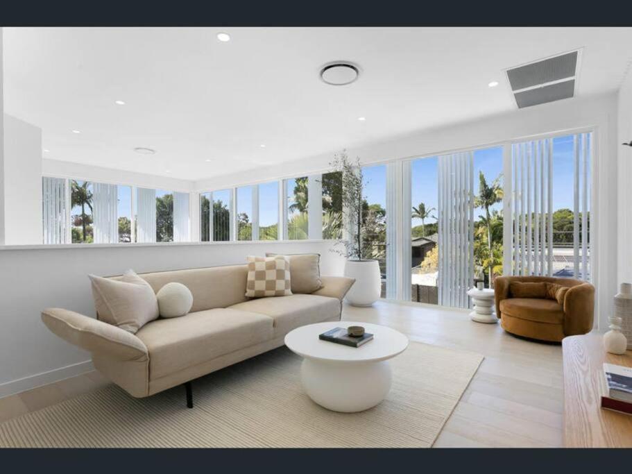 Luxury Mermaid Waters Holiday home